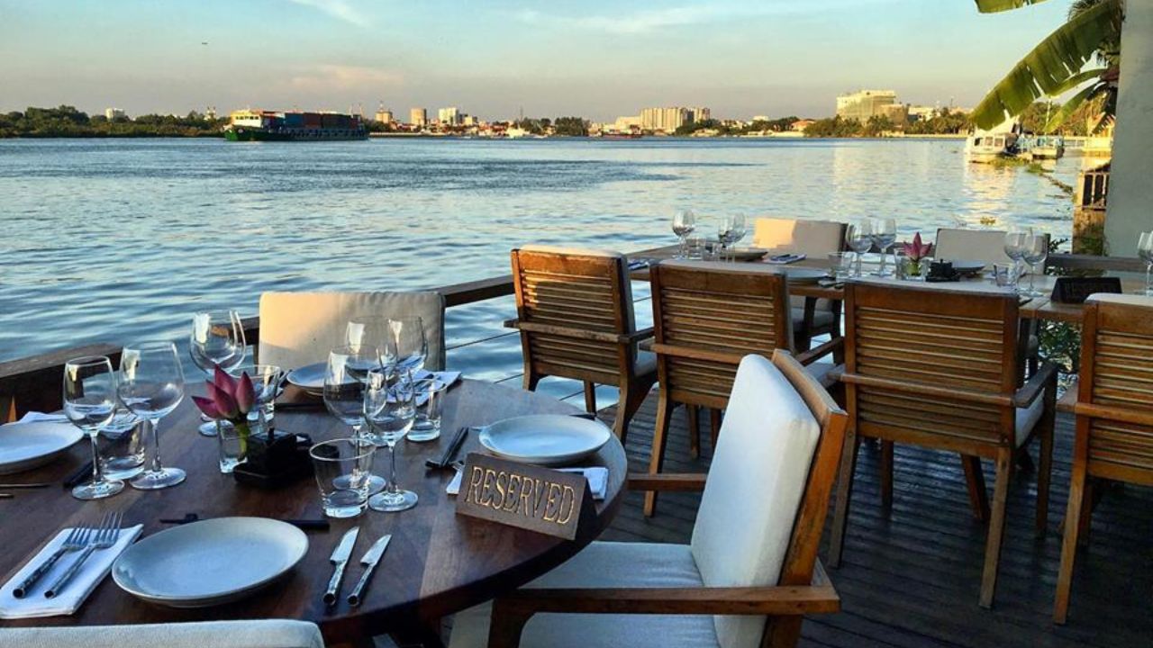 Nhà hàng The Deck Saigon