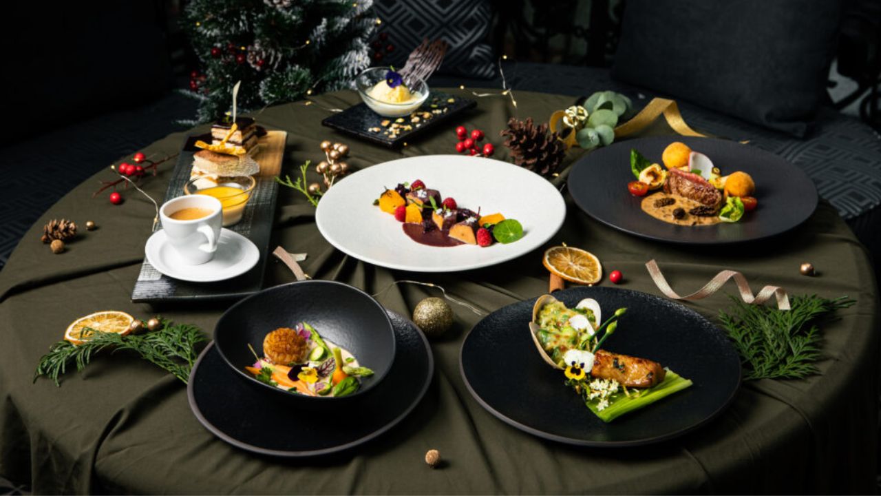 The Food Symphony là 1 trong những quán ăn ngon gần The Global City 